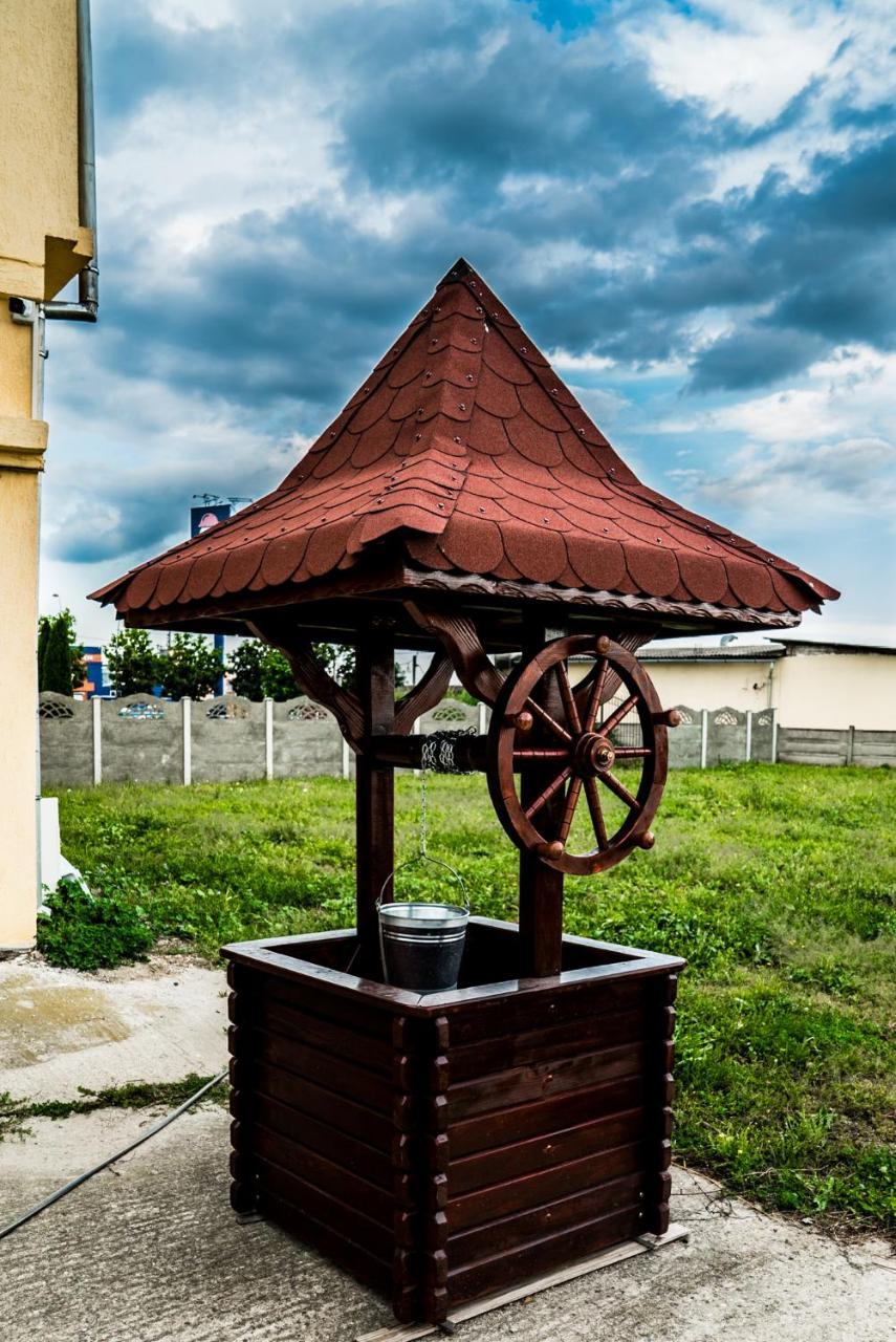 Pensiunea Georgibel Deva Zewnętrze zdjęcie
